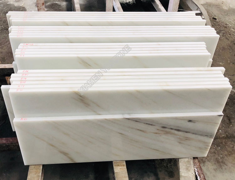 Cremo delicato white marble 2.jpg