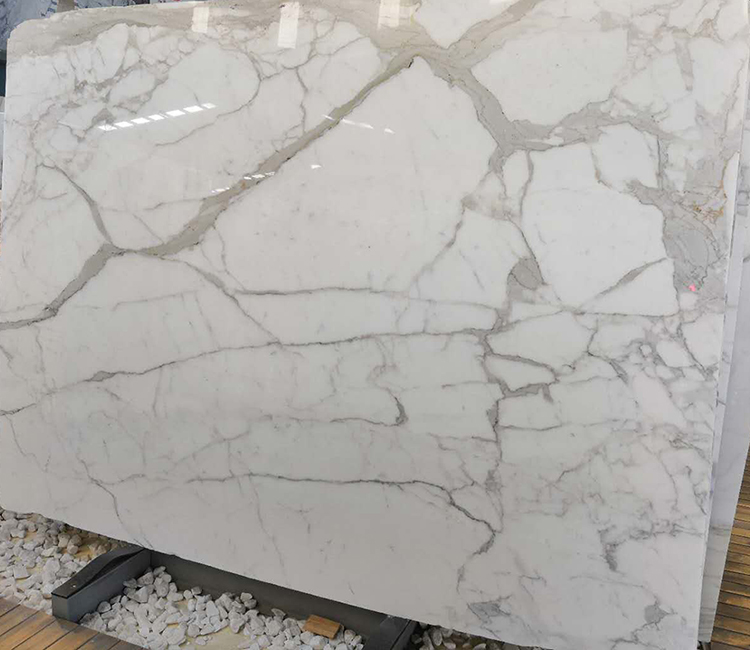 calacatta white marble 2.jpg