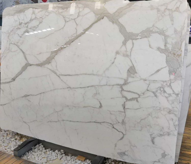 2i calacatta marble.jpg