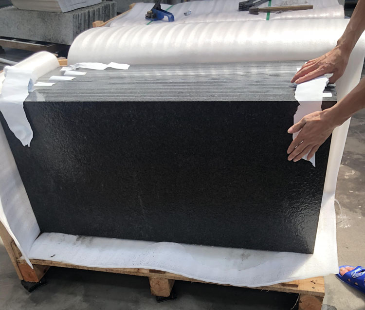 black pearl granite 2.jpg